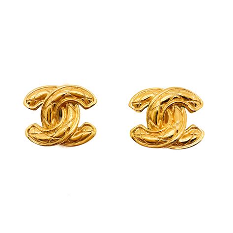 Chanel jewelry logo meaning